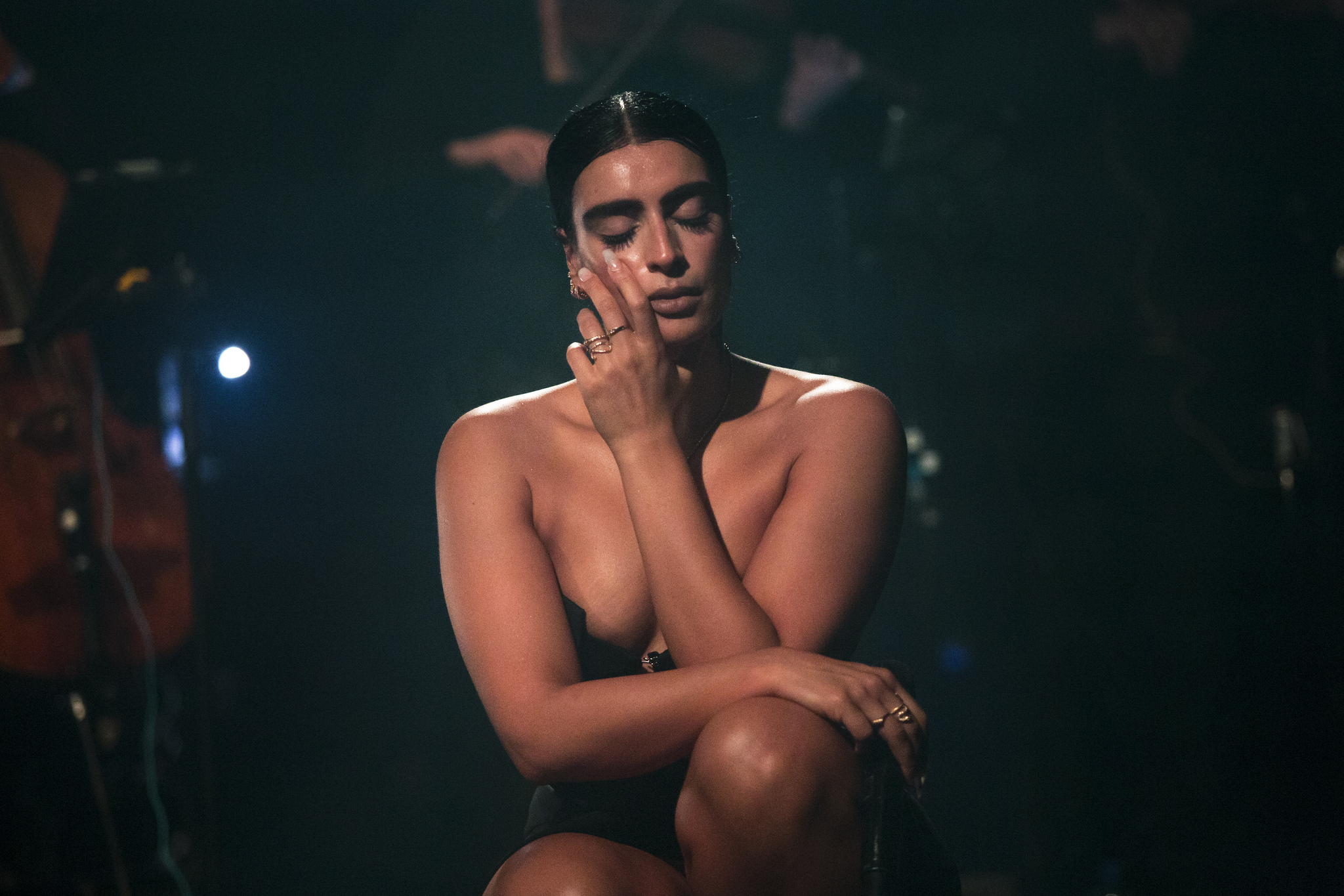 Watch Sevdaliza's full performance at Le Guess Who? 2017